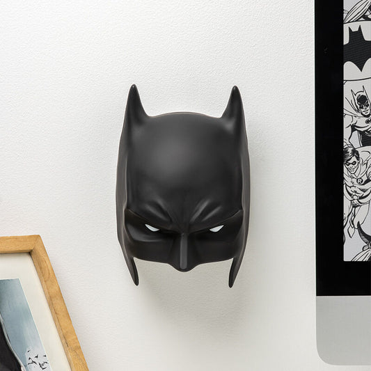 MÁSCARA CON LUZ PALADONE DC BATMAN