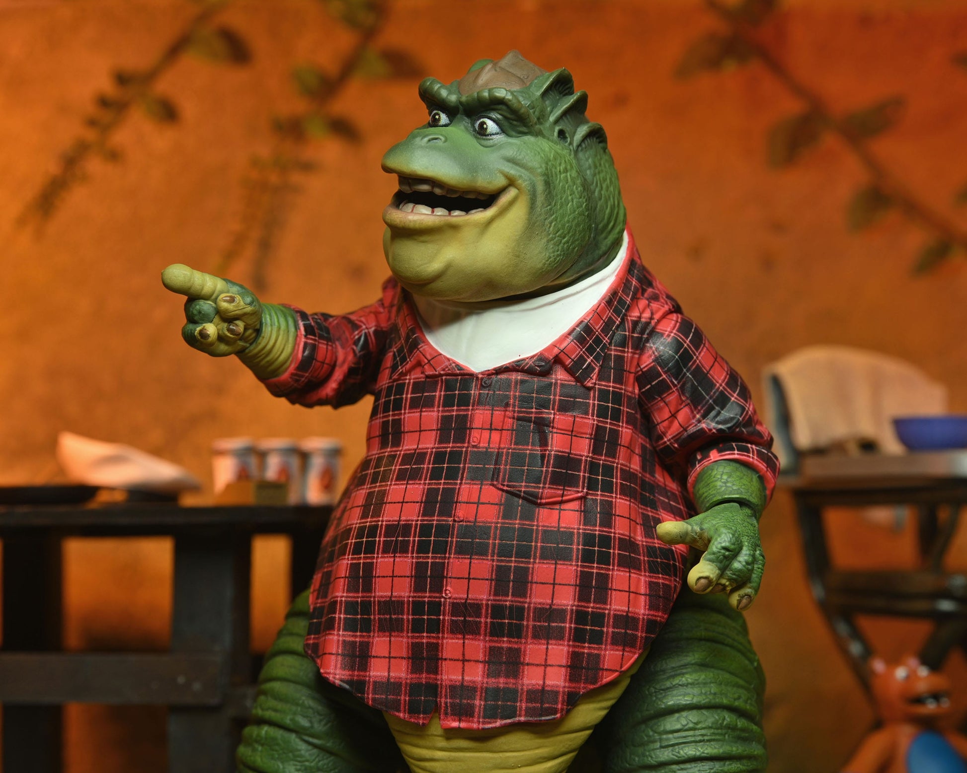 NECA DINOSAURS ULTIMATE EARL SINCLAIR SCALE ACTION - Z POP Toys