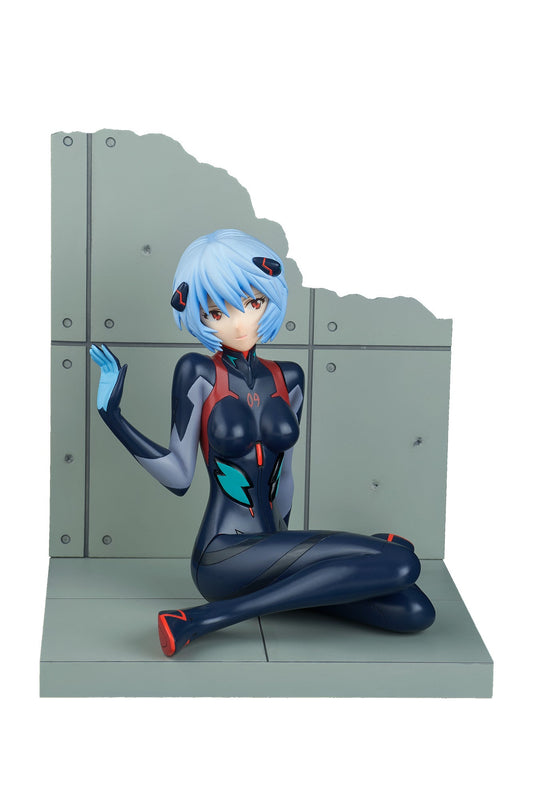 REI AYANAMI PLUGSUIT VERSION NEW MOVIE EDITION FIGURA 10,5 CM REBUILD OF EVANGELION