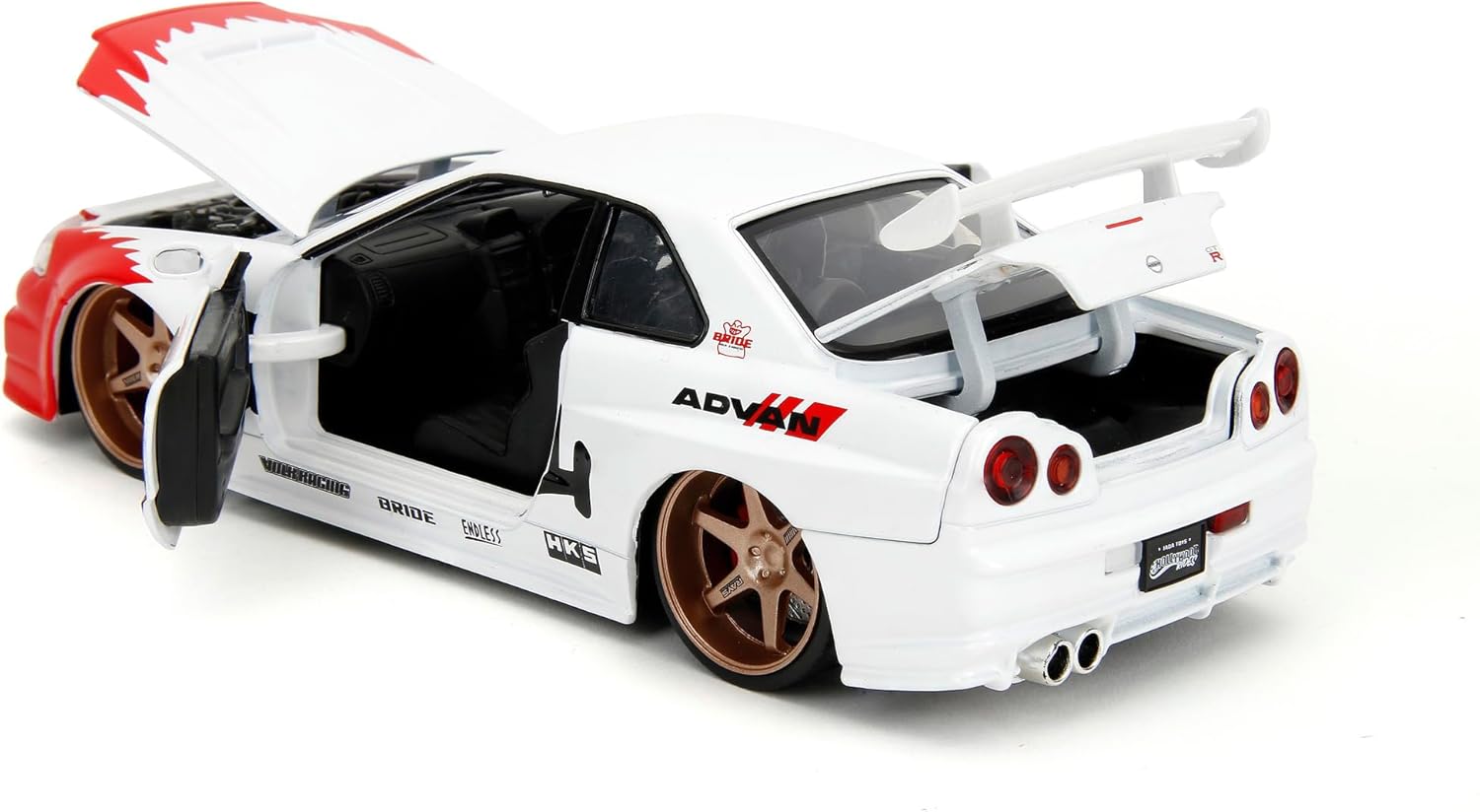 RYU & NISSAN SKYLINE GT-R SET 1/24 SCALE STREET FIGHTER II