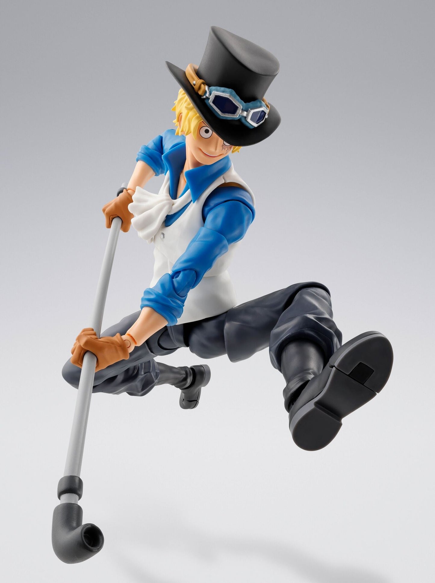 SABO -REVOLUTIONARY ARMY CHIEF OF STAFF- FIG. 15,5 CM SH FIGUARTS ONE PIECE