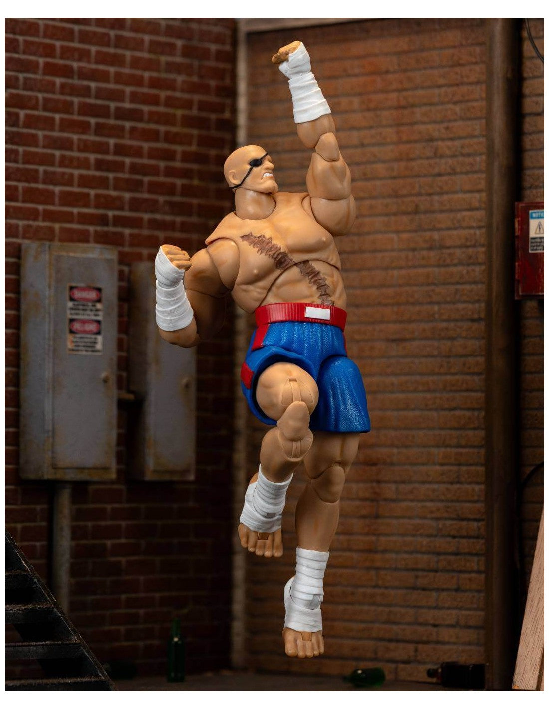 SAGAT FIGURA 19 CM STREET FIGHTER II 