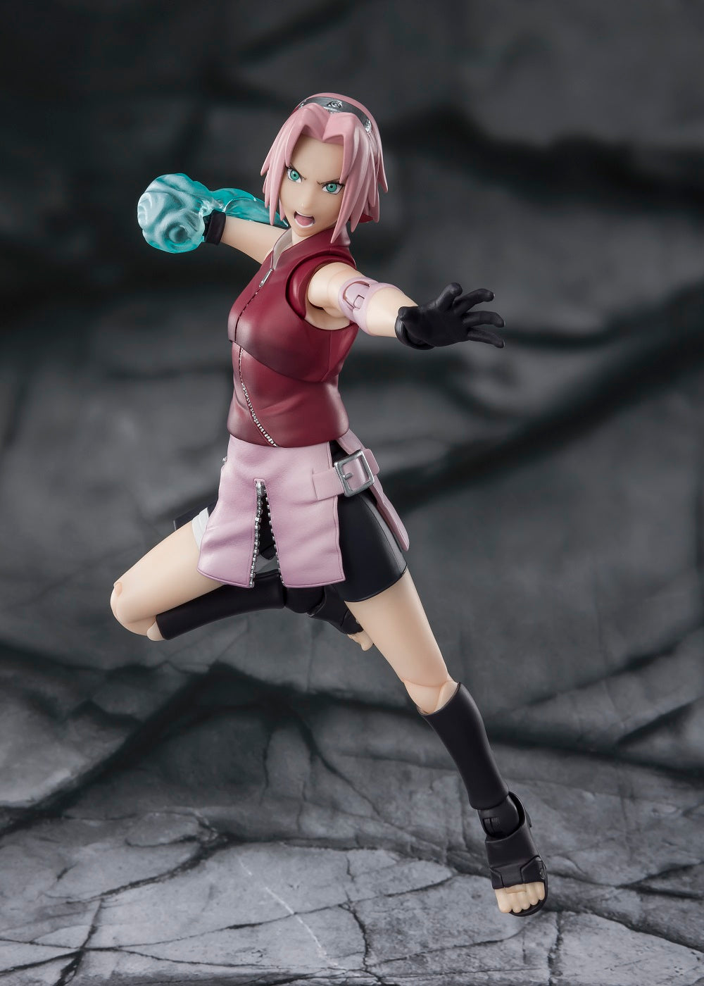 SH FIGUARTS NARUTO SHIPPUDEN SAKURA HARUNO INHERITOR TSUNADE'S INDOMINABLE WILL