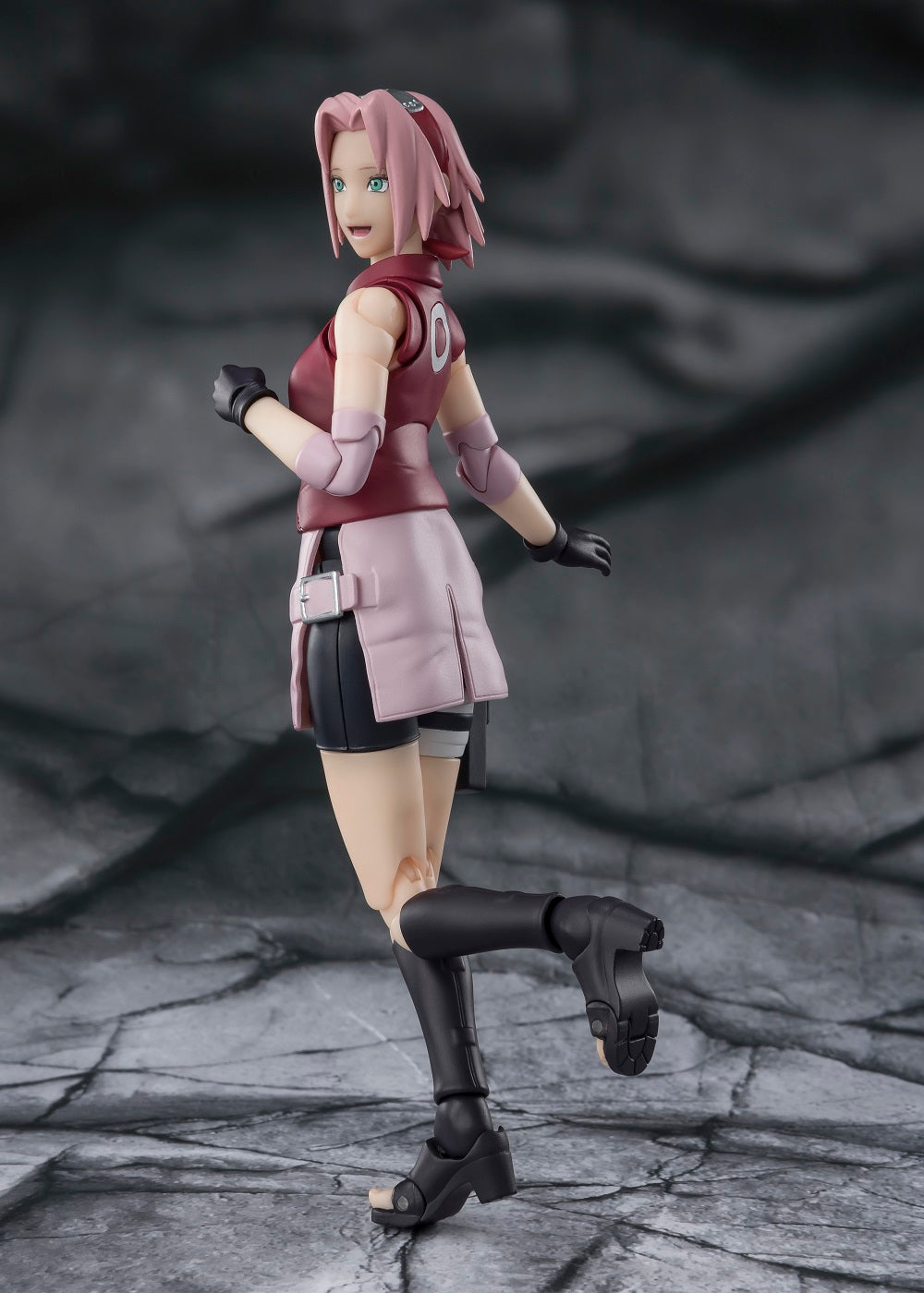 SH FIGUARTS NARUTO SHIPPUDEN SAKURA HARUNO INHERITOR TSUNADE'S INDOMINABLE WILL