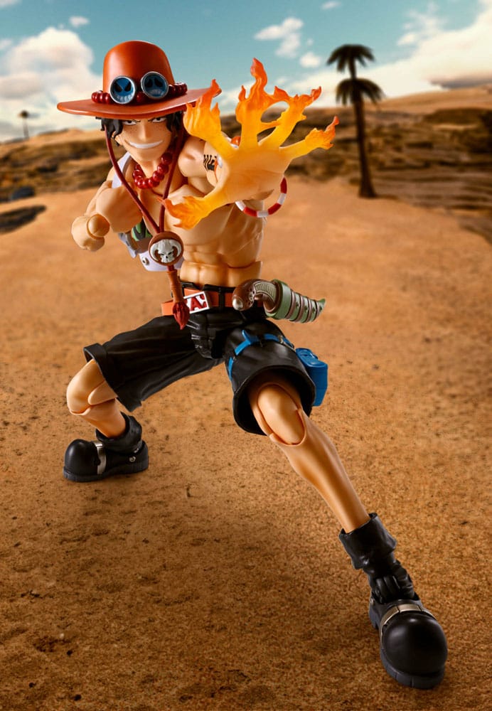 SH FIGUARTS PREMIUM BANDAI ONE PIECE PORTGAS D. ACE - FIRE FIST VER.