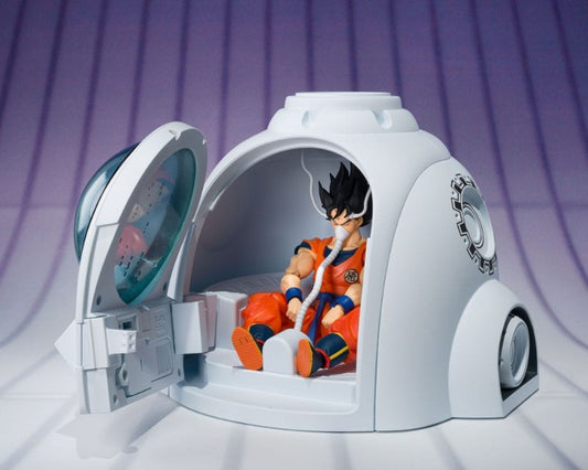 SH Figuarts Dragon Ball Z Medical Machine