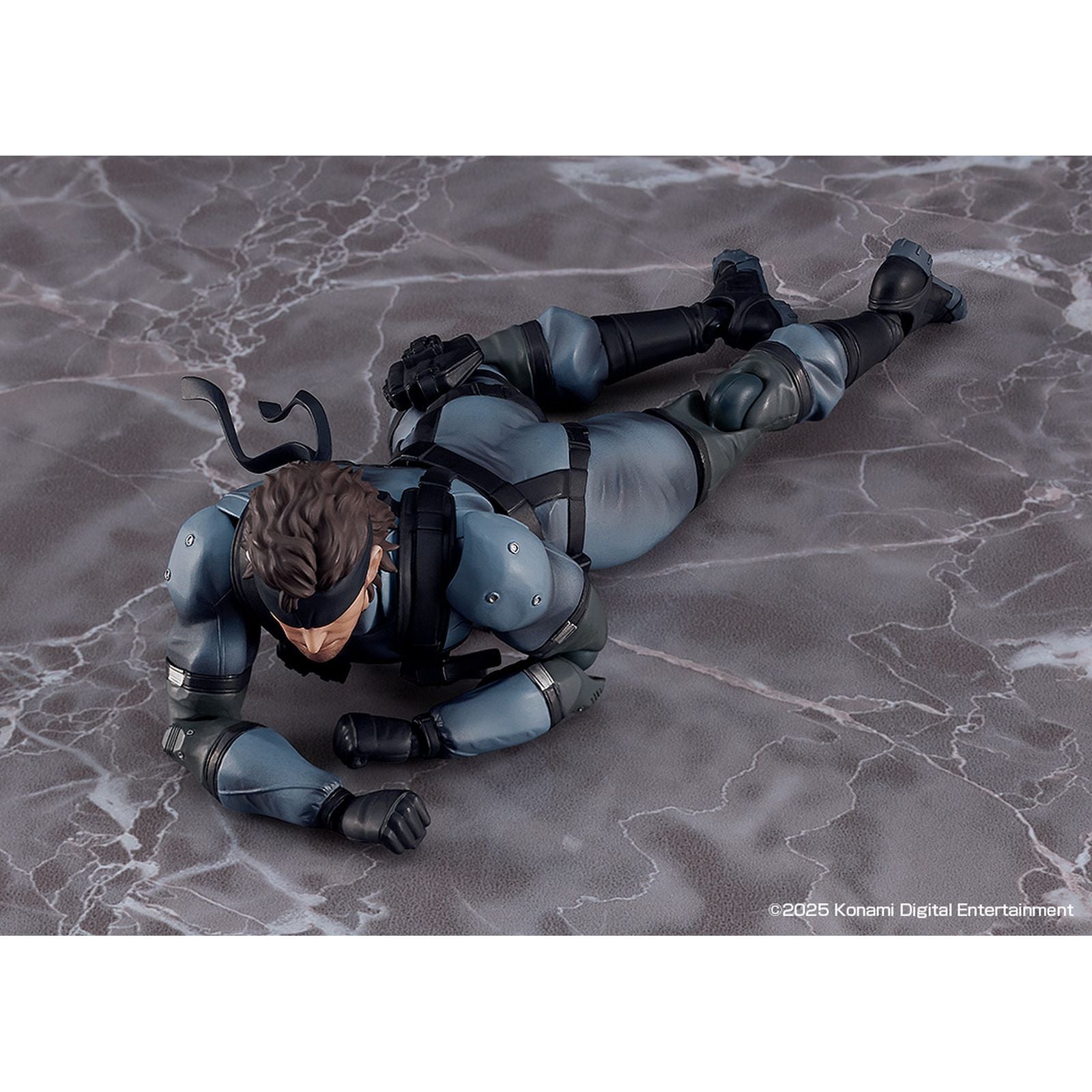 SOLID SNAKE MGS2 VERSION UPDATED EDITION FIGURA 16 CM METAL GEAR SOLID 2: SONS OF LIBERTY FIGMA