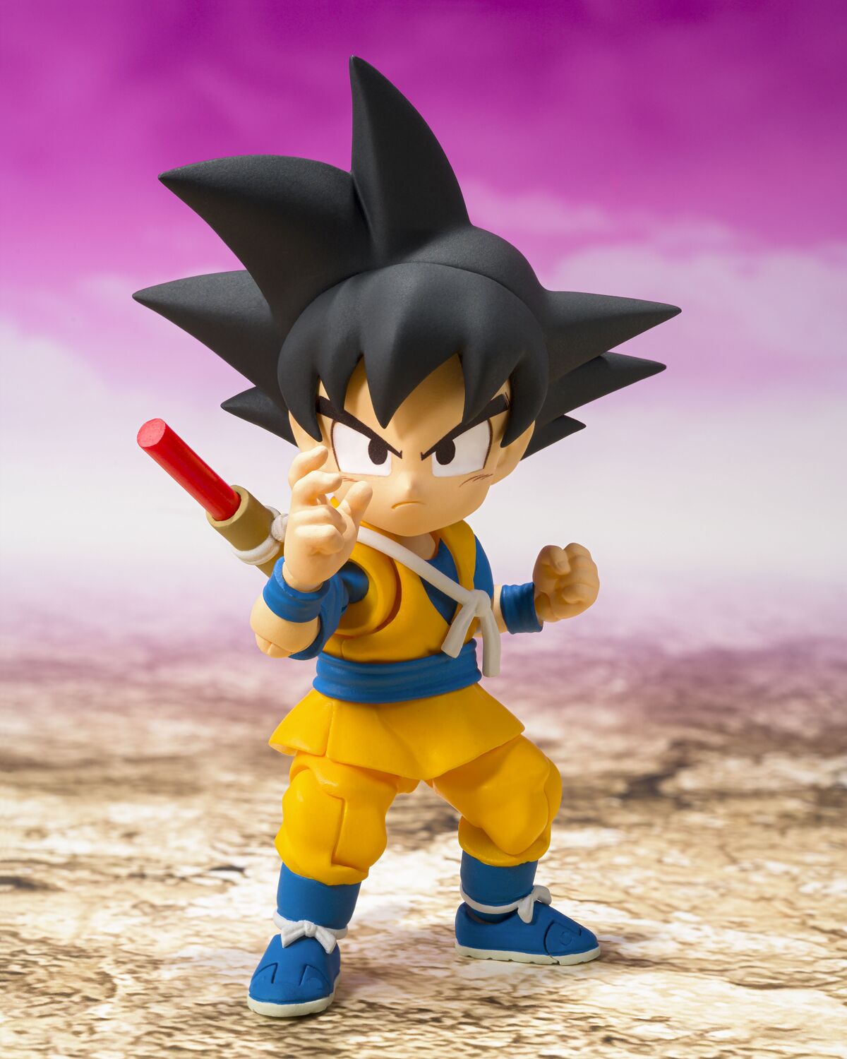 SH FIGUARTS DRAGON BALL DAIMA SON GOKU (MINI) - DAIMA