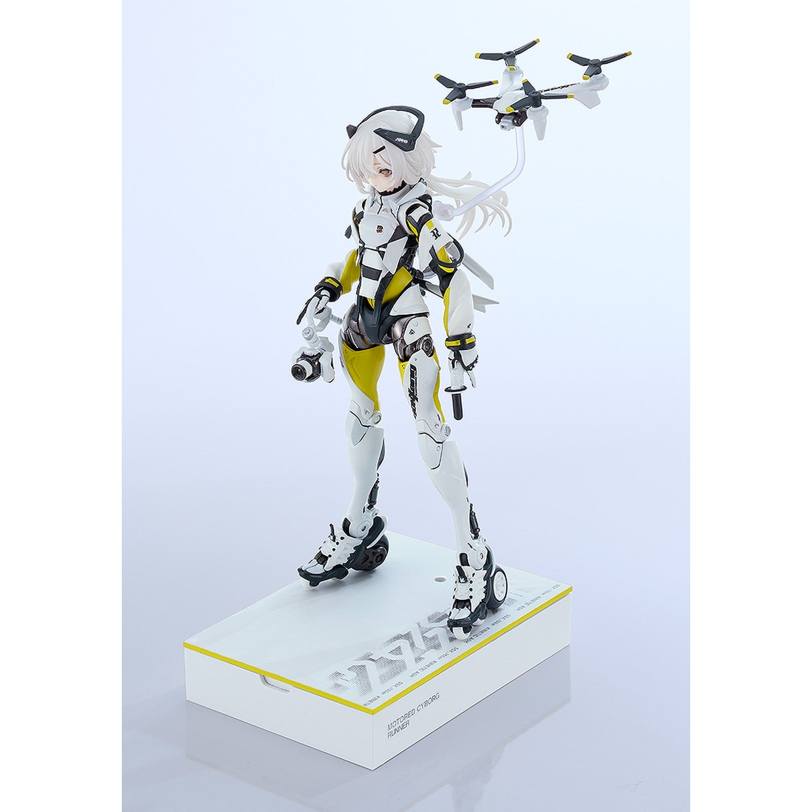 SSX_155AR KINETIC ASH FIGURA 17,5 CM SHOJO-HATSUDOKI MOTORED CYBORG RUNNER 