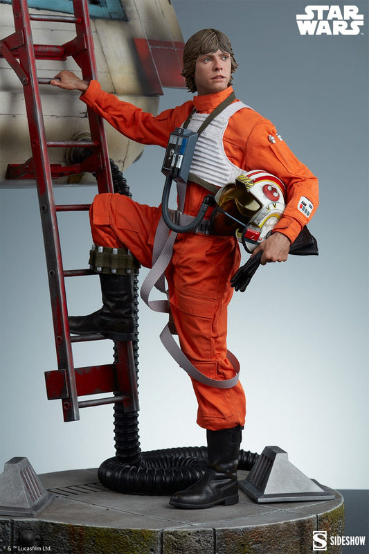 Sideshow Collectibles - Star Wars - Luke Skywalker & X-Wing: Red Five - Estatua Premium Format (76 cm)