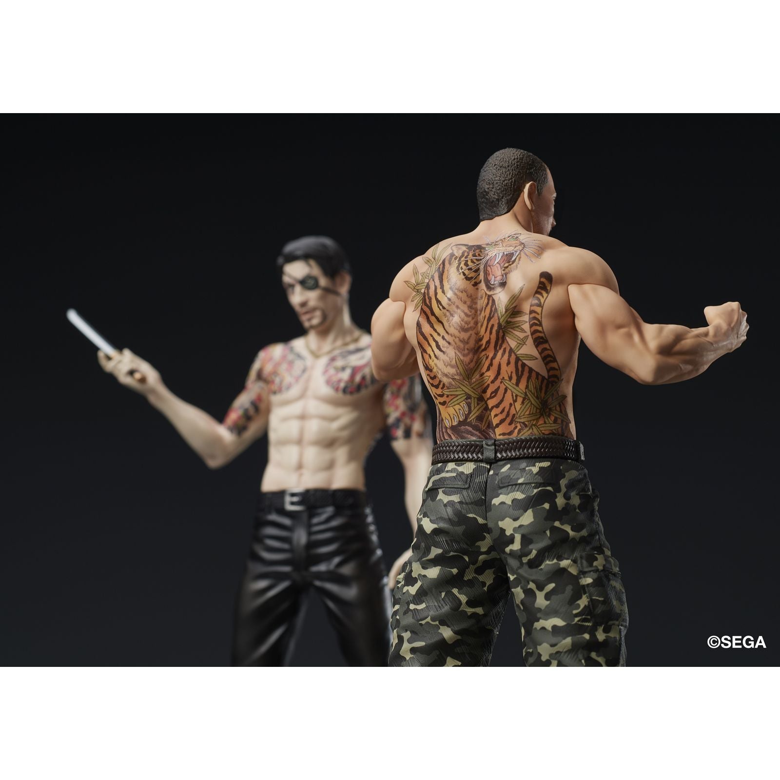 TAIGA SAEJIMA BATTLE STYLE FIGURA 17,5 CM YAKUZA: LIKE A DRAGON DIGSTA