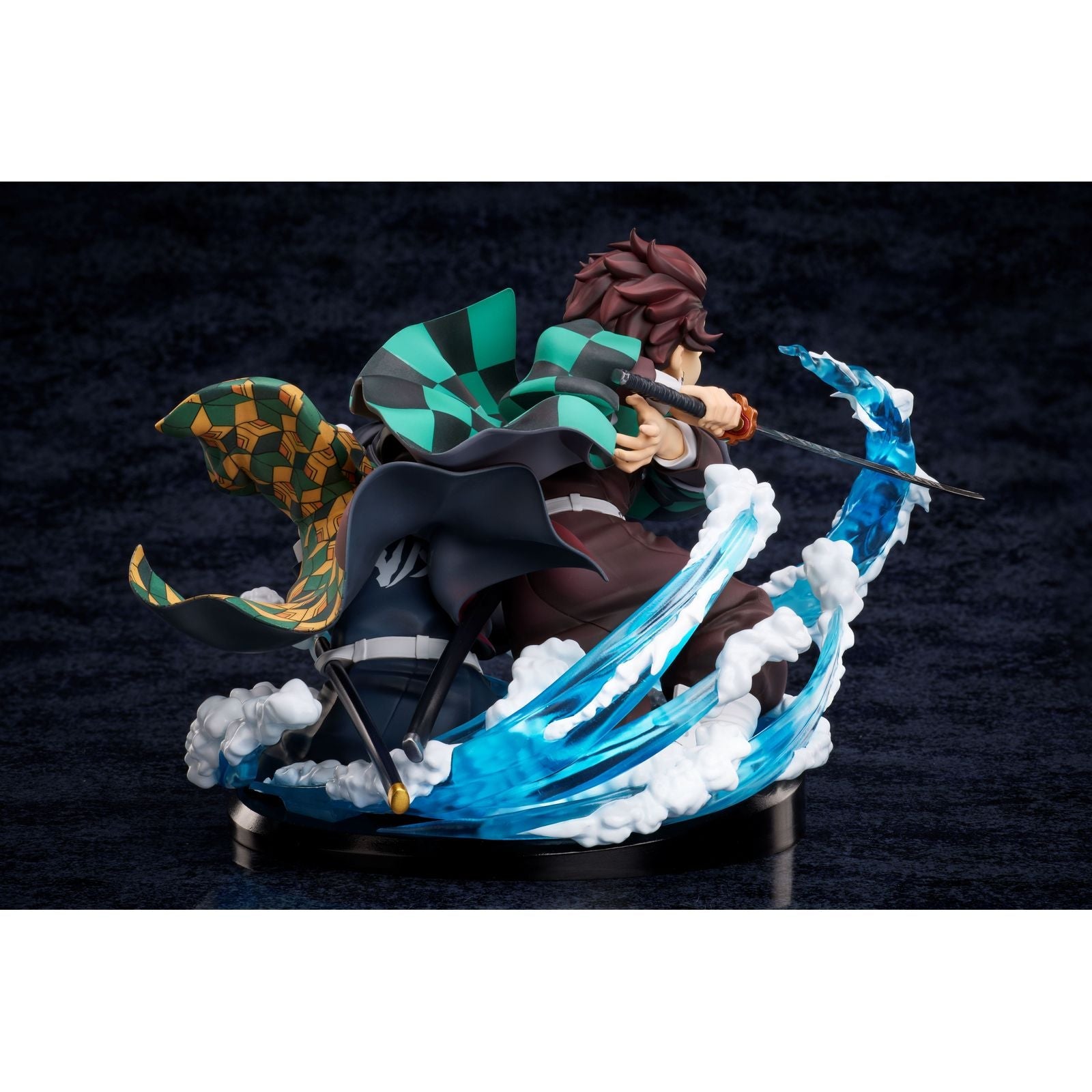  de DEMON SLAYER: KIMETSU NO YAIBA - 