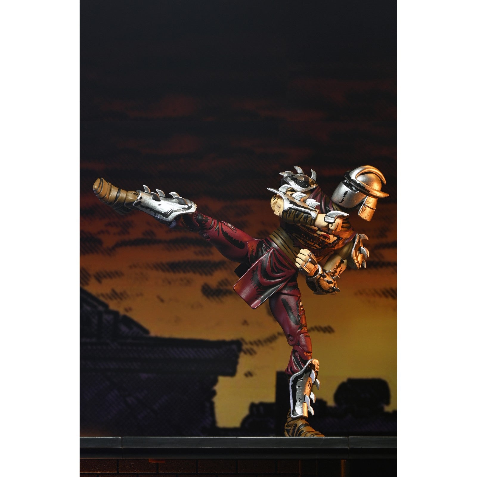 THE SHREDDER BATTLE DAMAGED (CLASSIC COLORS) SCALE ACTION FIGURA 18 CM TEENAGE MUTANT NINJA TURTLES MIRAGE COMICS