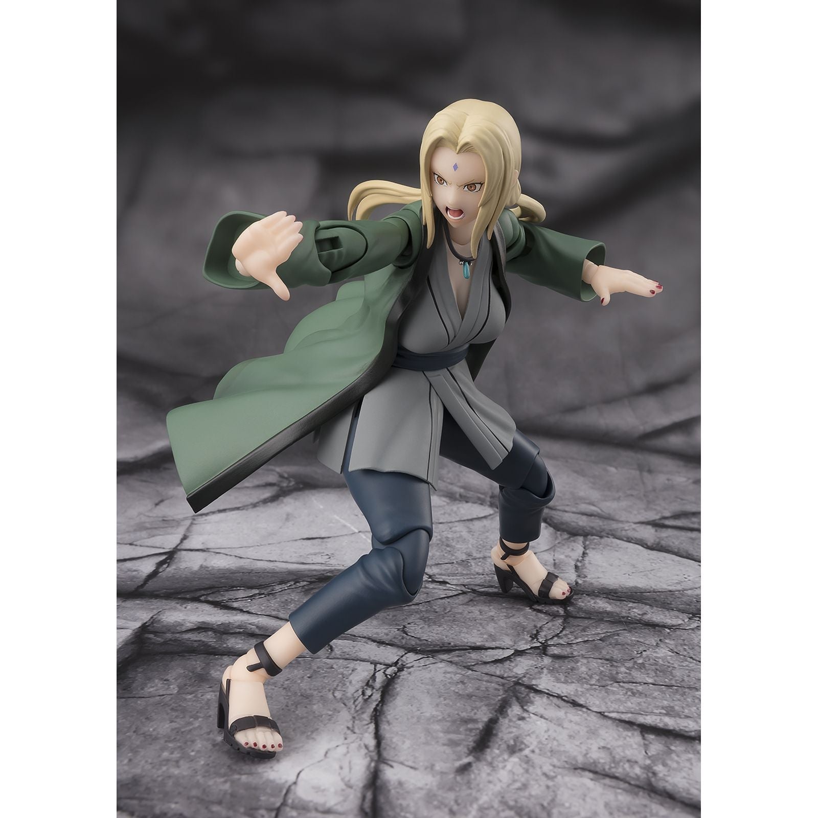 TSUNADE THE LEGENDARY MEDICAL NINJA VER. FIG. 14 CM NARUTO SHIPPUDEN SH FIGUARTS COLLECTORS SHOP