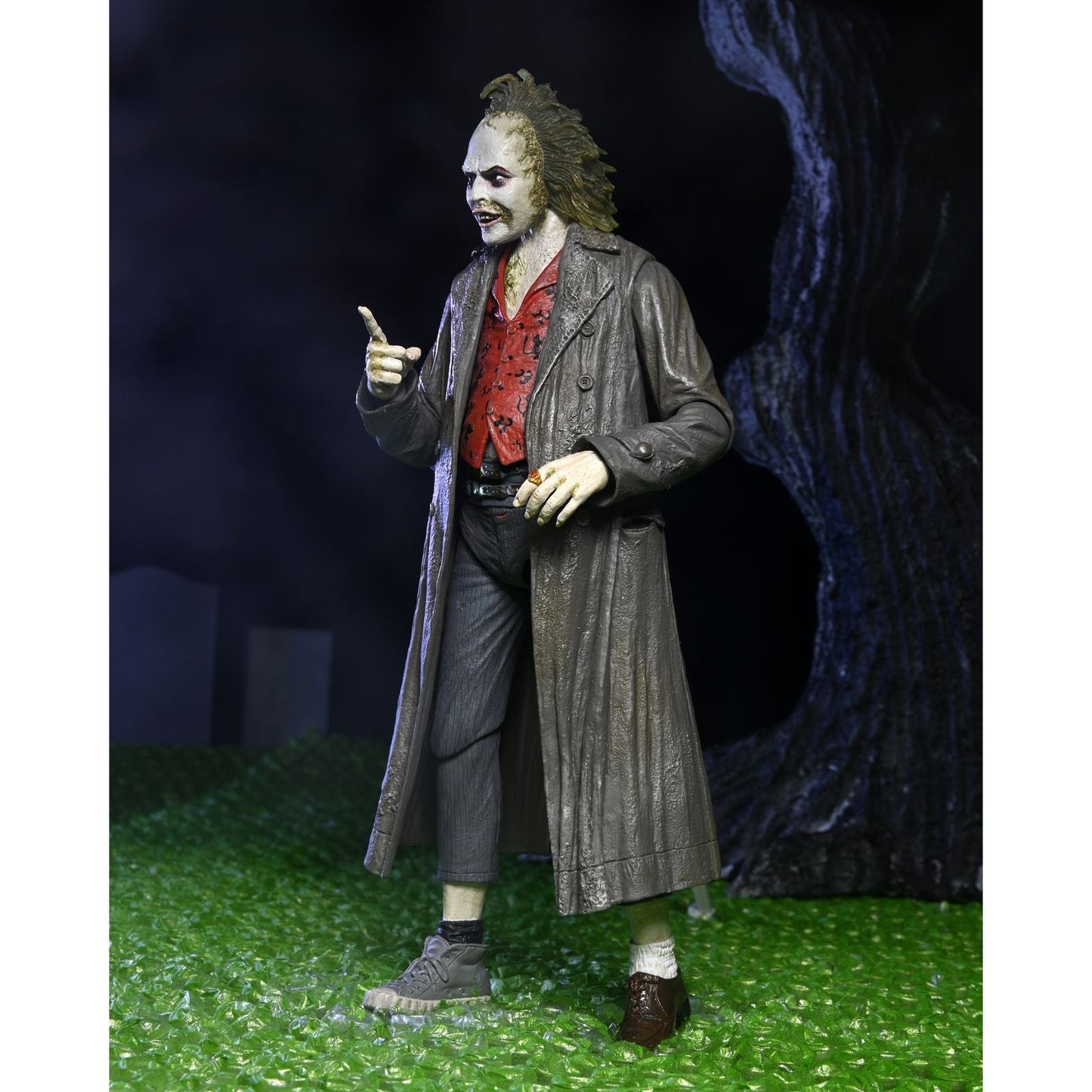 ULTIMATE BEETLEJUICE TOUR GUIDE THE BIO-EXORCIST SCALE ACTION FIG. 18 CM BEETLEJUICE 1988