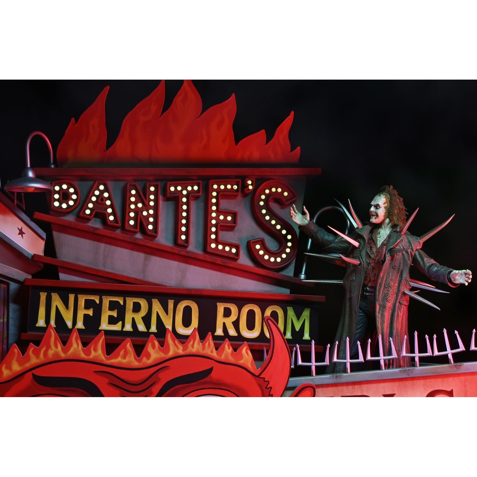 ULTIMATE BEETLEJUICE TRENCHCOAT WITH SPIKES SCALE ACTION FIG. 18 CM & INFERNO ROOM DELUXE SET  BEETLEJUICE