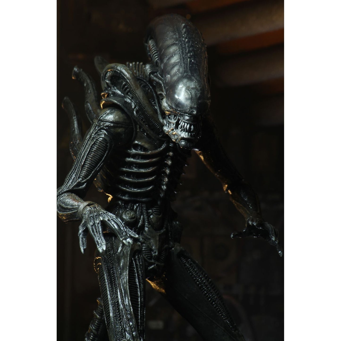 ULTIMATE BIG CHAP SCALE ACTION FIGURA 23 CM 40TH ANNIVERSARY ALIEN 1979 RE-RUN