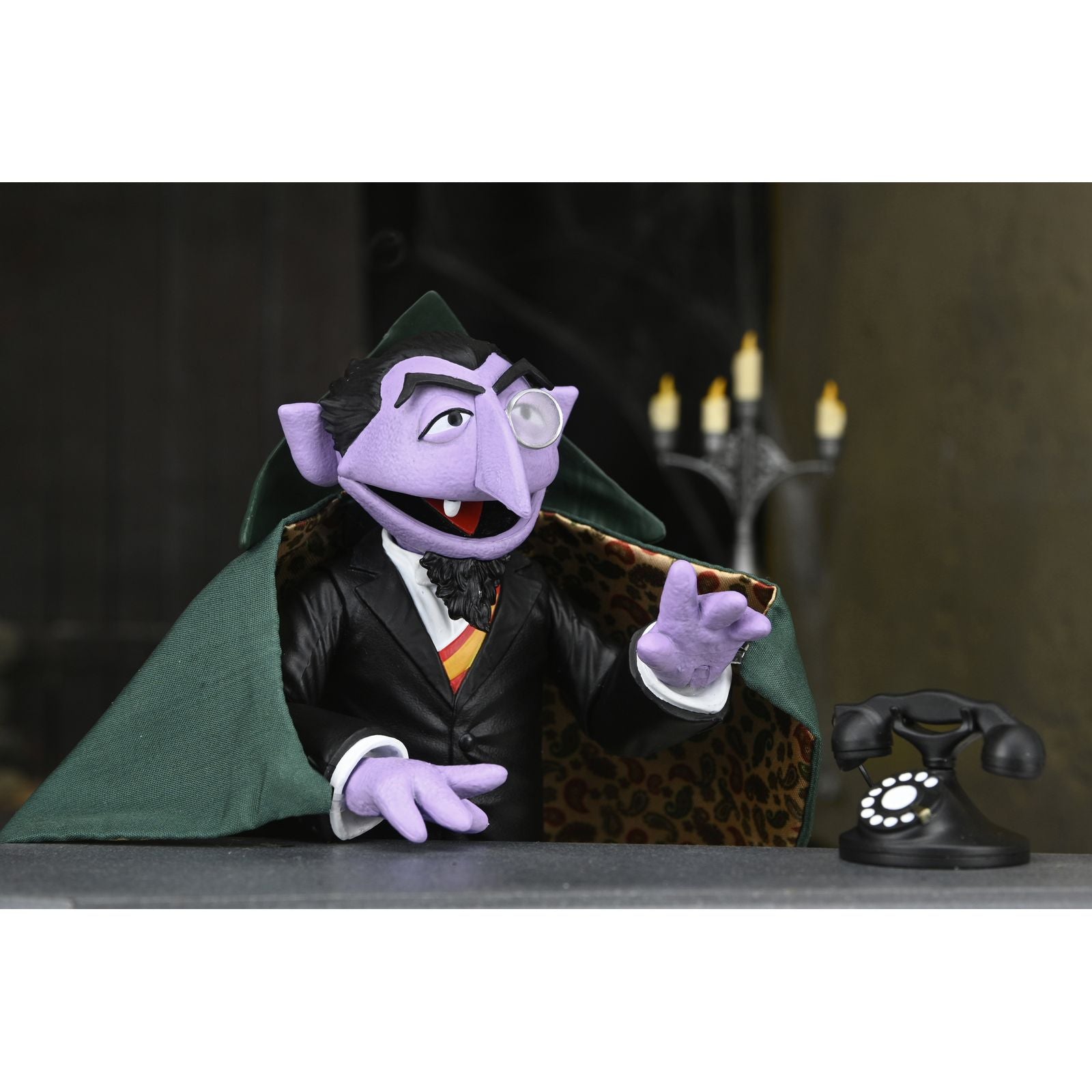 ULTIMATE EL CONDE DRACO FIGURA 18 CM SESAME STREET 