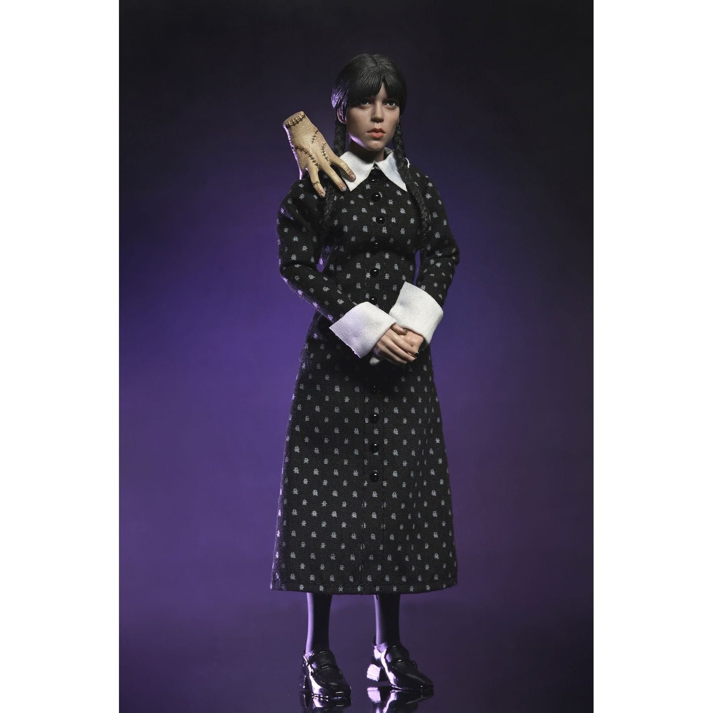 WEDNESDAY ADDAMS CLASSIC DRESS VERSION CLOTHED ACTION FIGURA 20 CM WEDNESDAY 