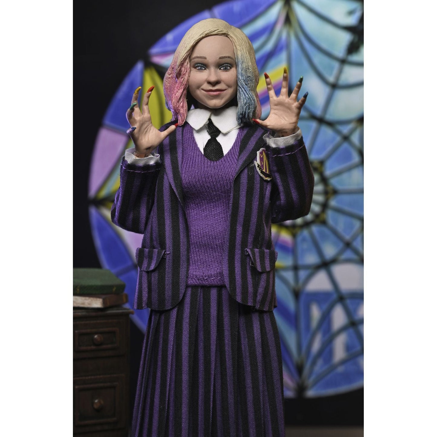 WEDNESDAY ADDAMS & ENID SINCLAIR NEVERMORE UNIFORM VERSION PACK 2 CLOTHED ACTION FIGURAS 20 CM WEDNESDAY