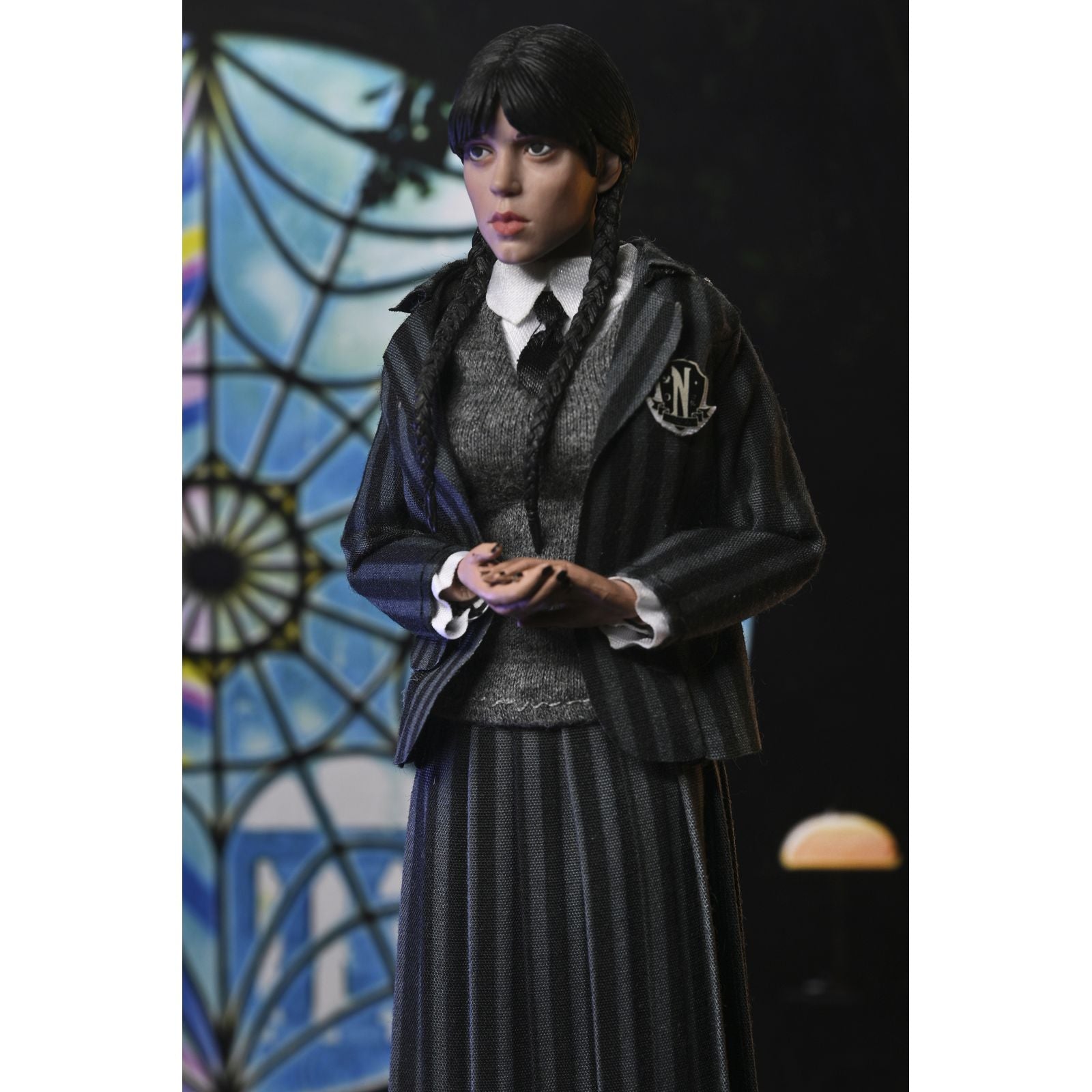 WEDNESDAY ADDAMS & ENID SINCLAIR NEVERMORE UNIFORM VERSION PACK 2 CLOTHED ACTION FIGURAS 20 CM WEDNESDAY