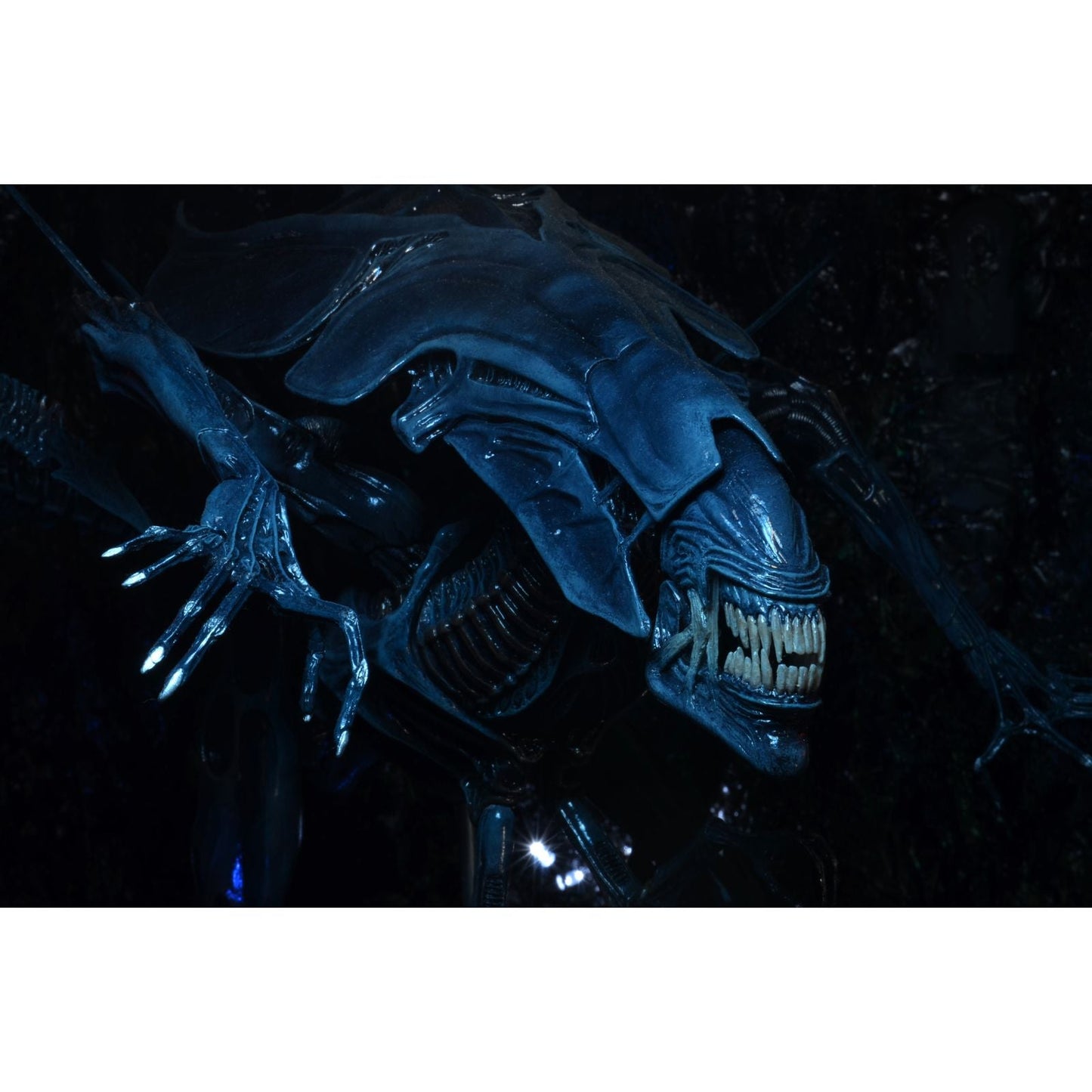 XENOMORPH QUEEN ULTRA DELUXE FIGURA 38 CM ALIENS 1986 RE-RUN