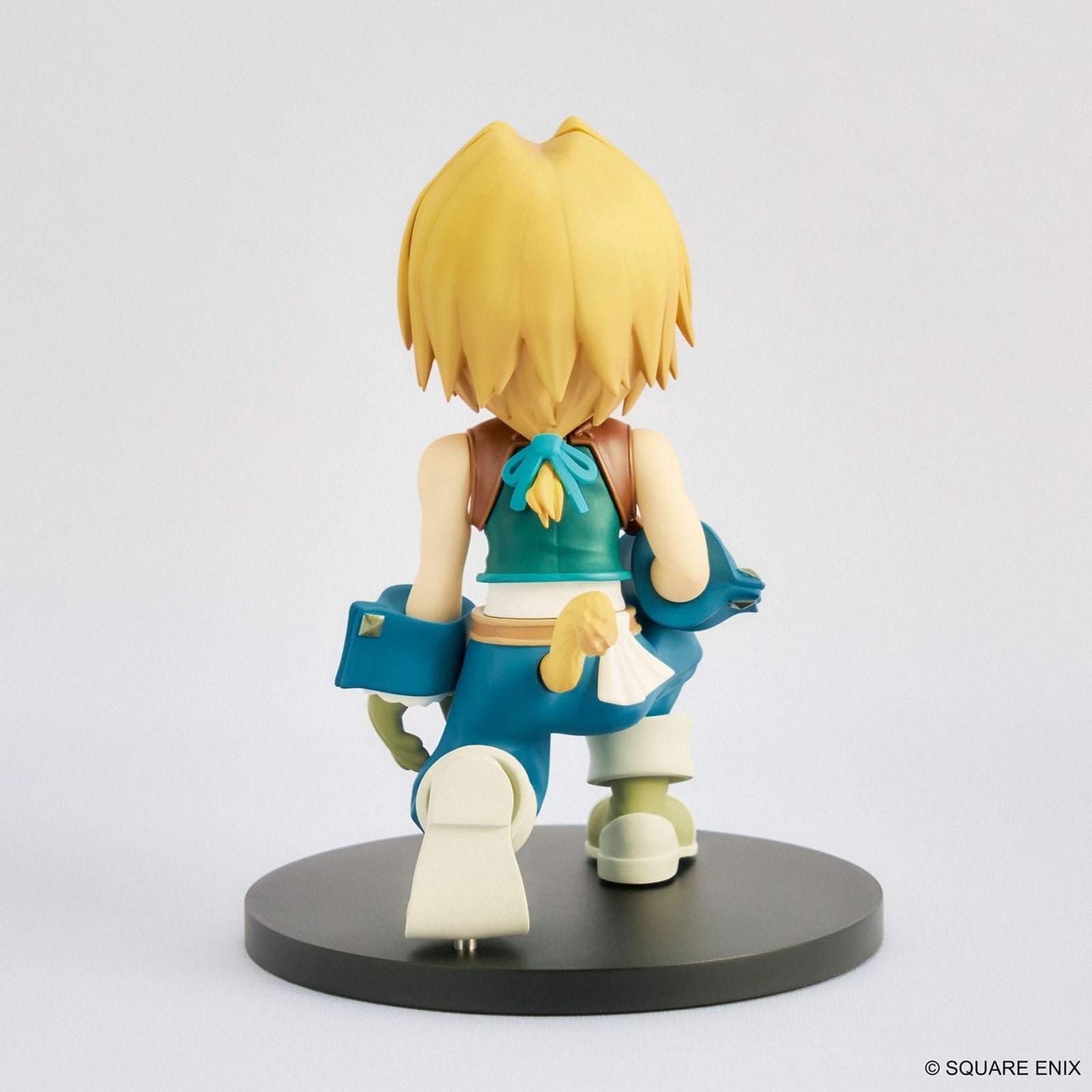 ZIDANE TRIBAL FIGURA 10 CM FINAL FANTASY IX ADORABLE ARTS
