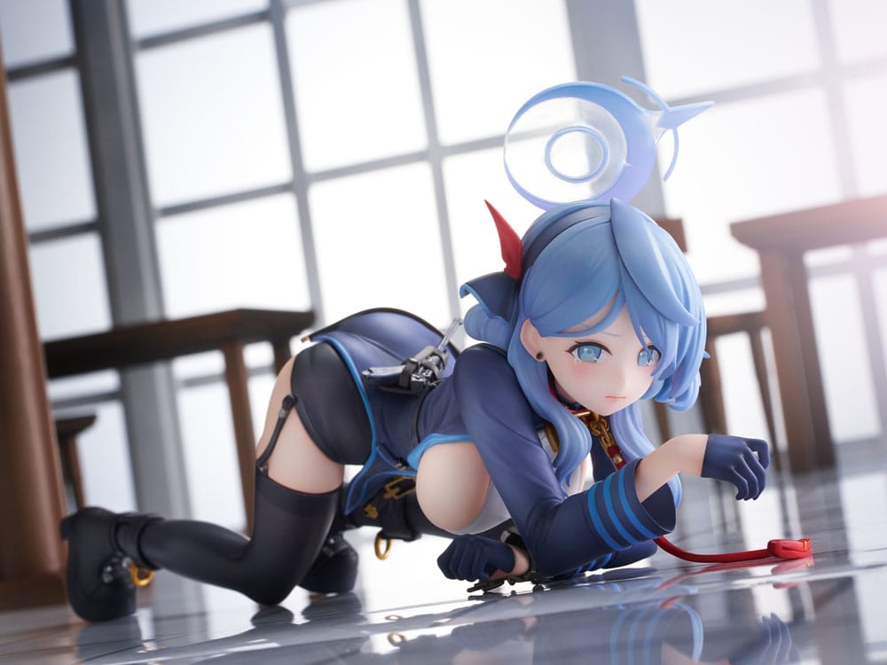 Blue Archive Estatua PVC 1/7 Ako Memorial Lobby Ver. 23 cm - Z POP Toys