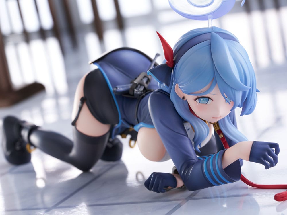 Blue Archive Estatua PVC 1/7 Ako Memorial Lobby Ver. 23 cm - Z POP Toys