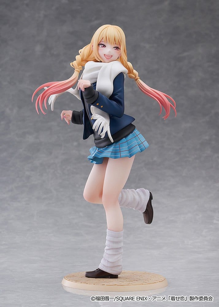 My Dress Up Darling Estatua 1/7 Marin Kitagawa: Winter Uniform Ver. 23 cm