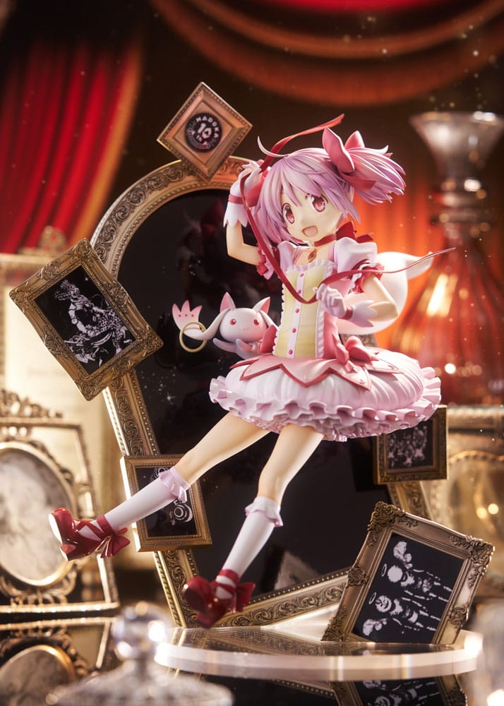 Puella Magi Madoka Magica Estatua 1/7 Madoka Kaname 10th Anniversary Ver. 25 cm