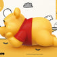 Winnie The Pooh Piggy Vinyl Relajado Winnie 26 cm