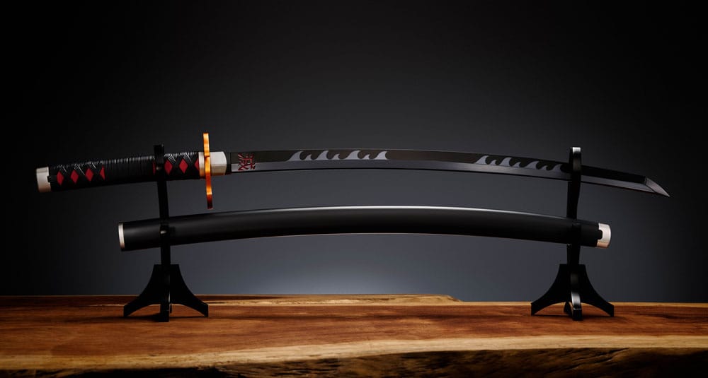 Demon Slayer: Kimetsu no Yaiba Réplica Proplica 1/1 Espada Nichirin (Tanjiro Kamado) Kyojuro Rengoku´s Sword Gueard Ver. 88 cm