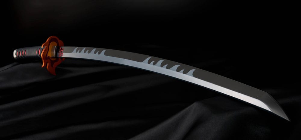 Demon Slayer: Kimetsu no Yaiba Réplica Proplica 1/1 Espada Nichirin (Tanjiro Kamado) Kyojuro Rengoku´s Sword Gueard Ver. 88 cm