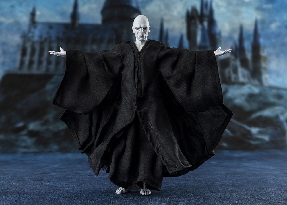 Harry Potter y el cáliz de fuego Figura S.H. Figuarts Lord Voldemort 15 cm