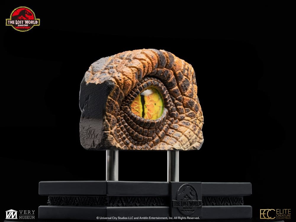 The Lost World: Jurassic Park Réplica Male Velociraptor Eye Prop 23 cm