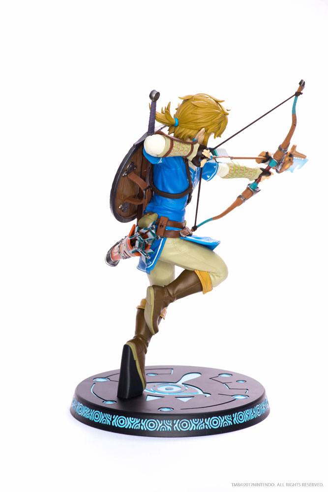 The Legend of Zelda Breath of the Wild Estatua PVC Link 25 cm