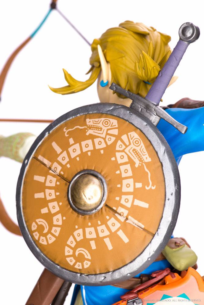 The Legend of Zelda Breath of the Wild Estatua PVC Link 25 cm