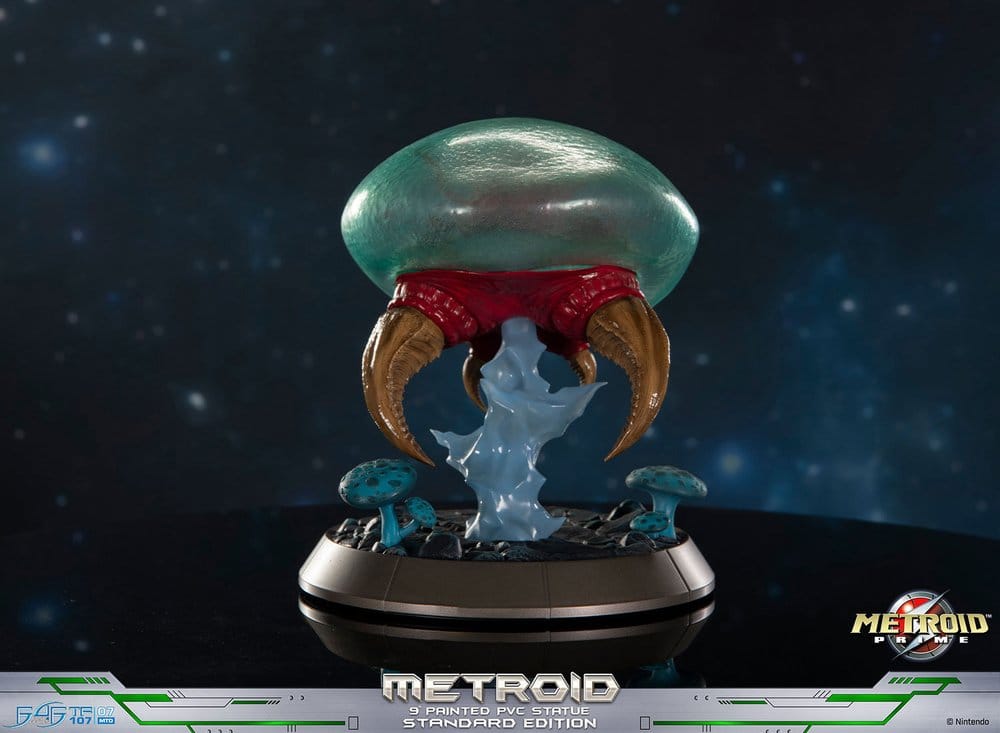 Metroid Prime Figura PVC Metroid (Standard) (Glow in the Dark) 21 cm
