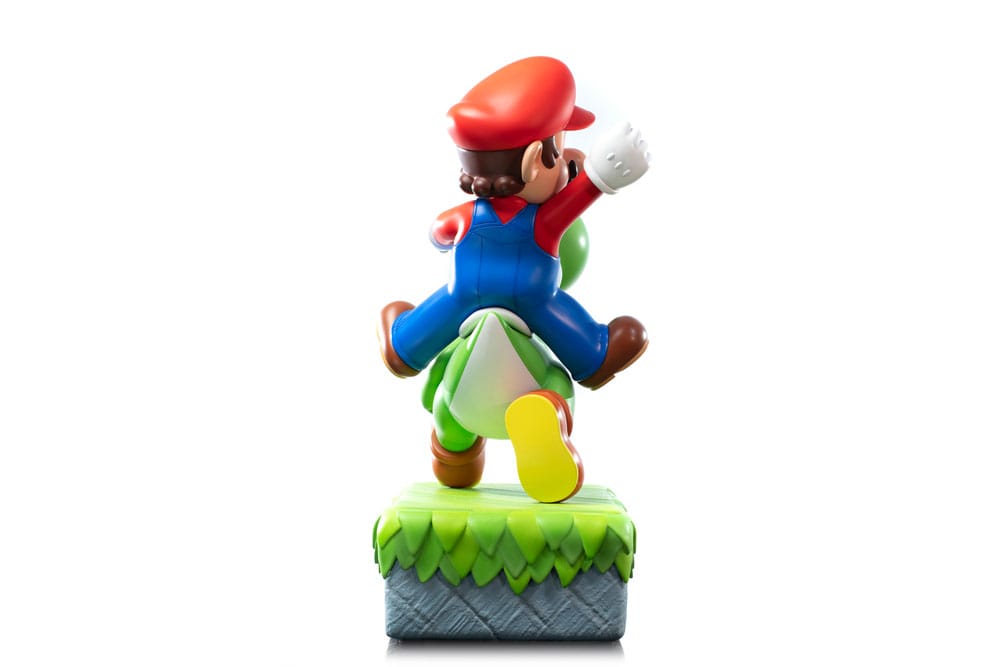 Super Mario Estatua Mario & Yoshi 48 cm