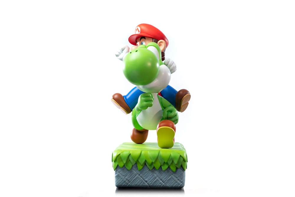 Super Mario Estatua Mario & Yoshi 48 cm
