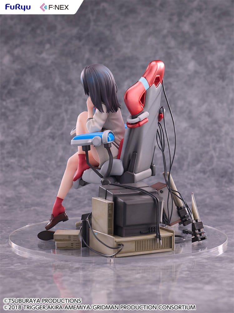 SSSS. Gridman Universe 0Estatua PVC BiCute Bunnies Rikka Takarada Gaming Chair Ver. 19 cm