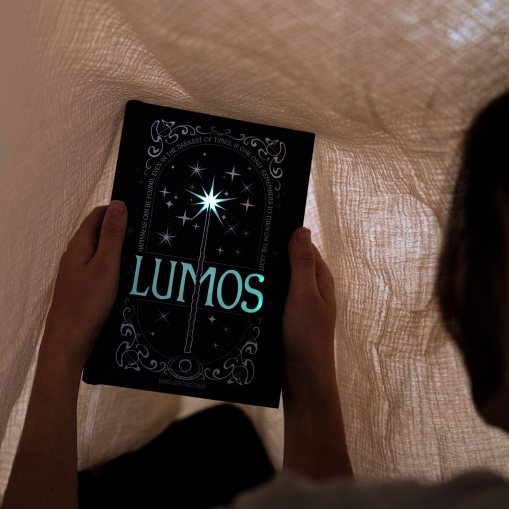 Harry Potter Cuaderno A5 Premium con luz Lumos Maxima