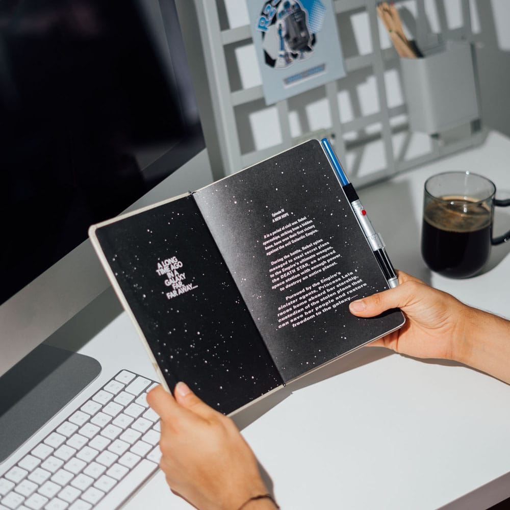 Star Wars Cuaderno A5 Premium con bolígrafo Luke Skywalker - Z POP Toys