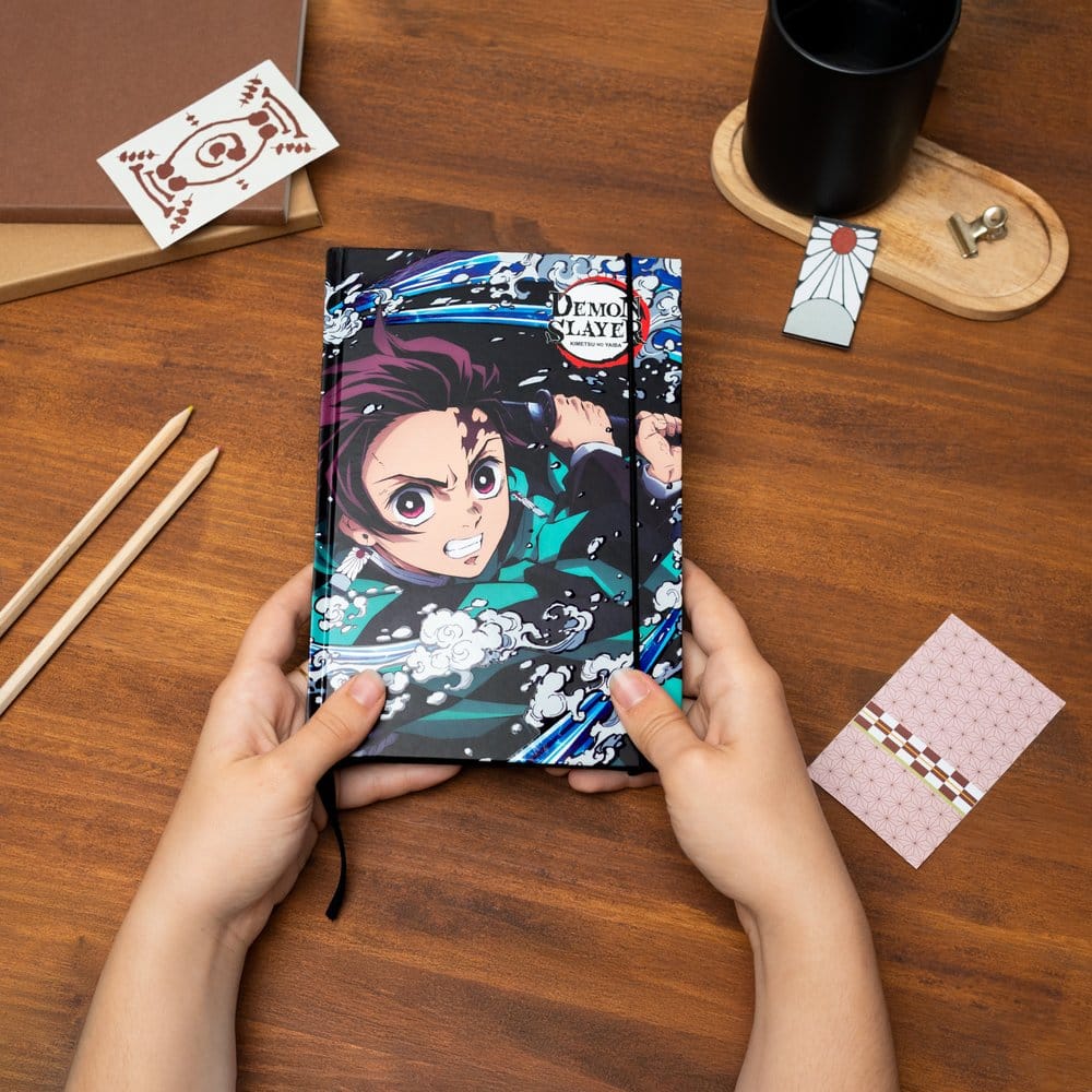 Demon Slayer Cuaderno Premium A5