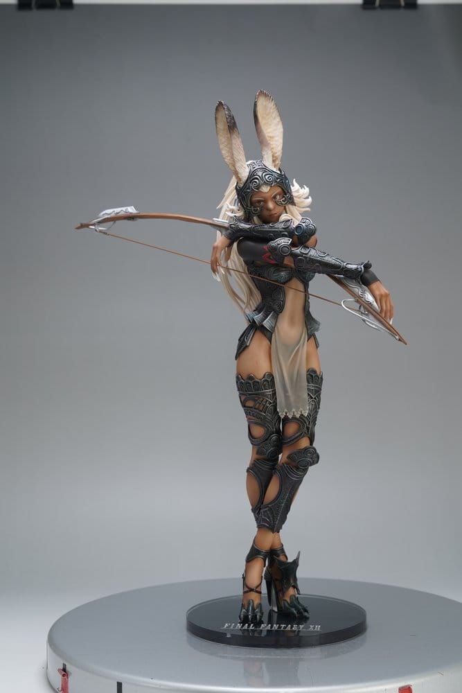 Final Fantasy XII Figura PVC Fran 29 cm