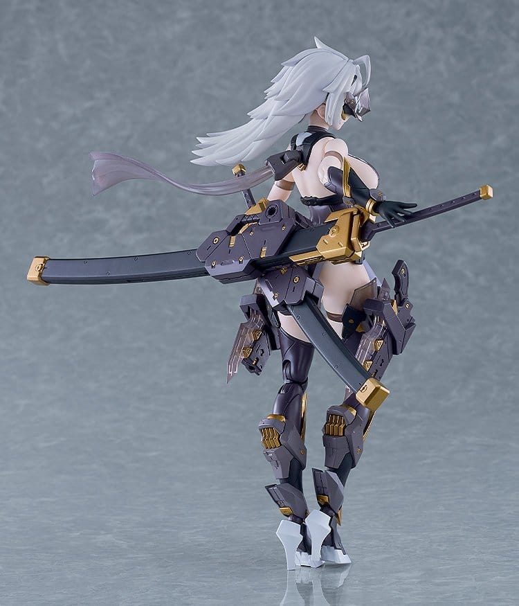 Cutie Honey Nova Maqueta Plastic Model Kit Plamatea Black Honey 17 cm