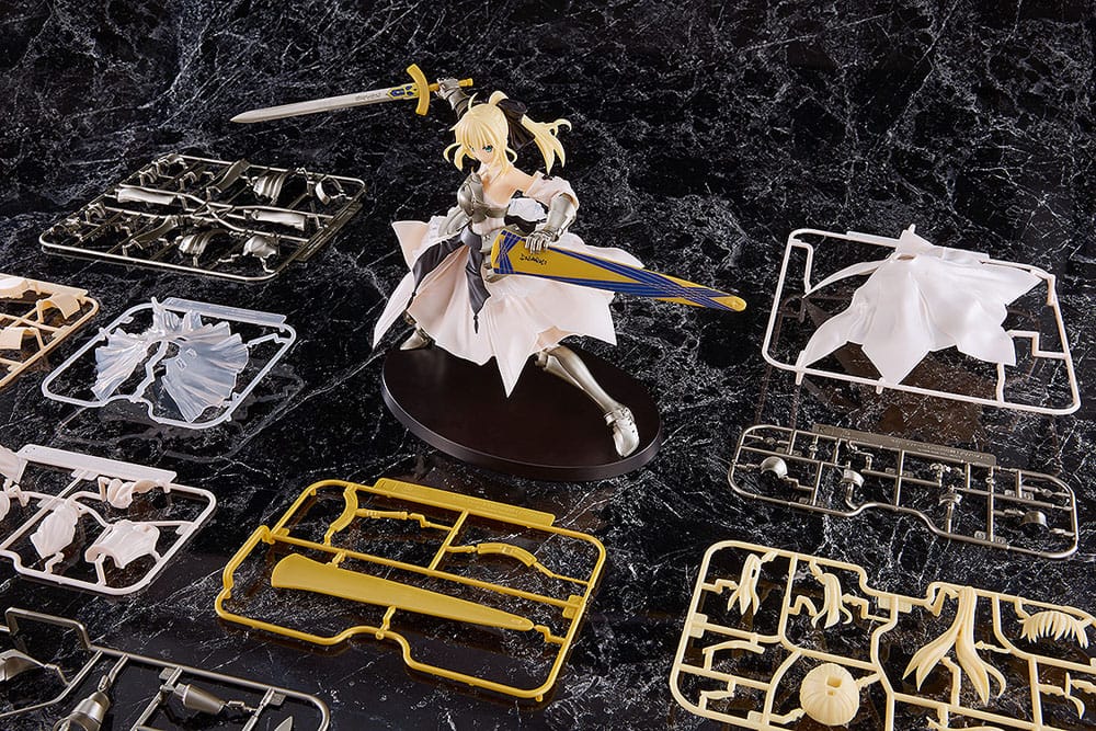 Fate/Stay Night Maqueta Plamatea Reincarnation Saber Lily Distant Avalon 20 cm - Z POP Toys