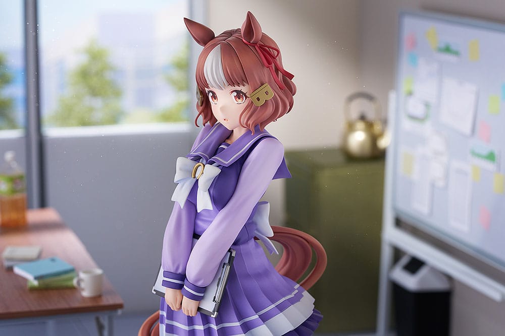 Uma Musume Pretty Derby Estatua PVC 1/7 Belno Light 25 cm - Z POP Toys
