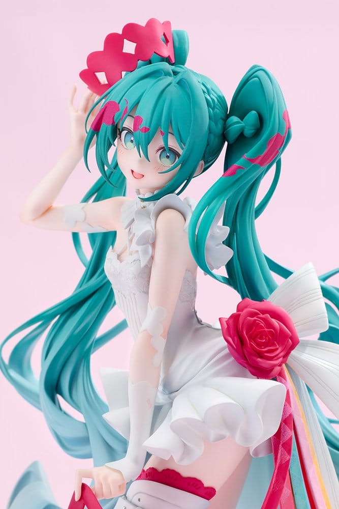 Hatsune Miku GT Project G.S. Collection Figura PVC 1/7 Racing Miku 15th "Rhapsody" 2010-2025 27 cm